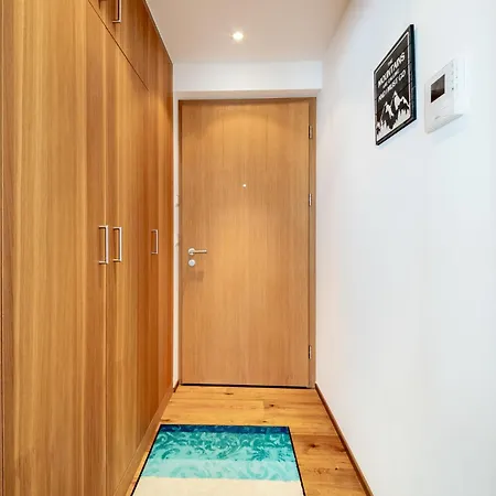 Apartment Taviarna 1-9 By Interhome * לאקס